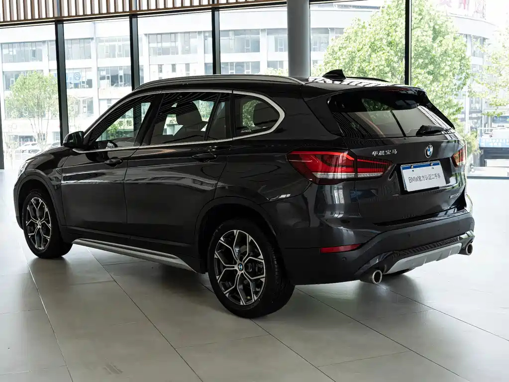 BMW X1 2021