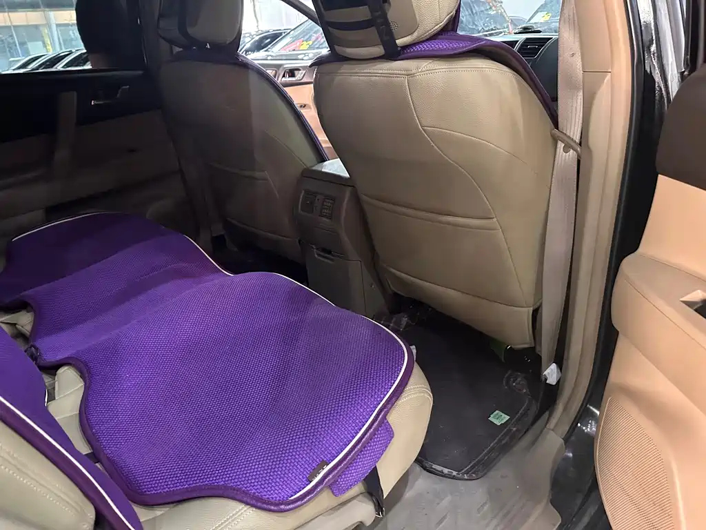 TOYOTA HIGHLANDER 2014