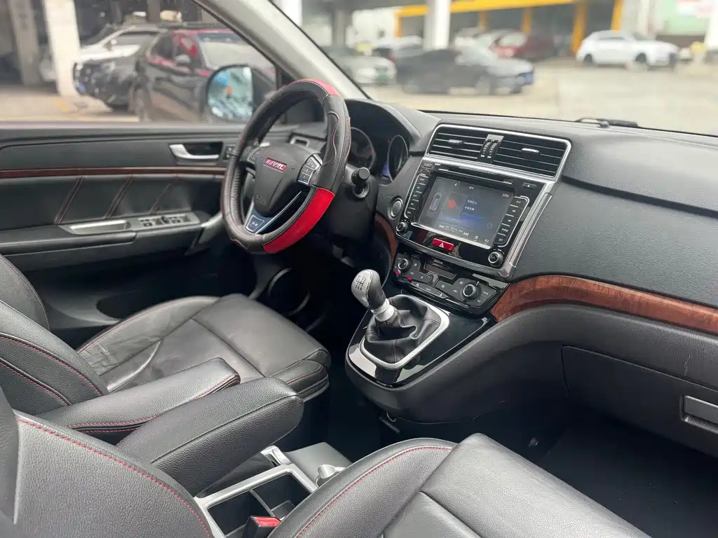 HAVAL H6 2015