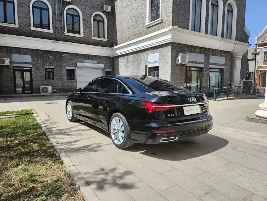 AUDI A6L 2022