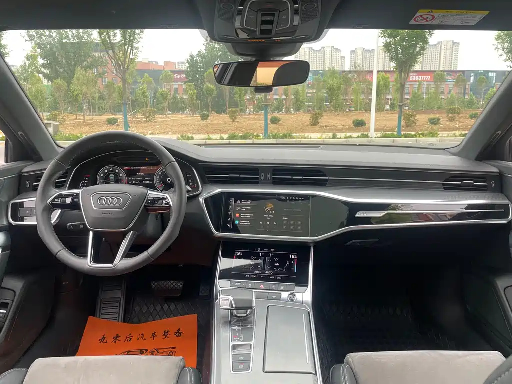 AUDI A6L 2021