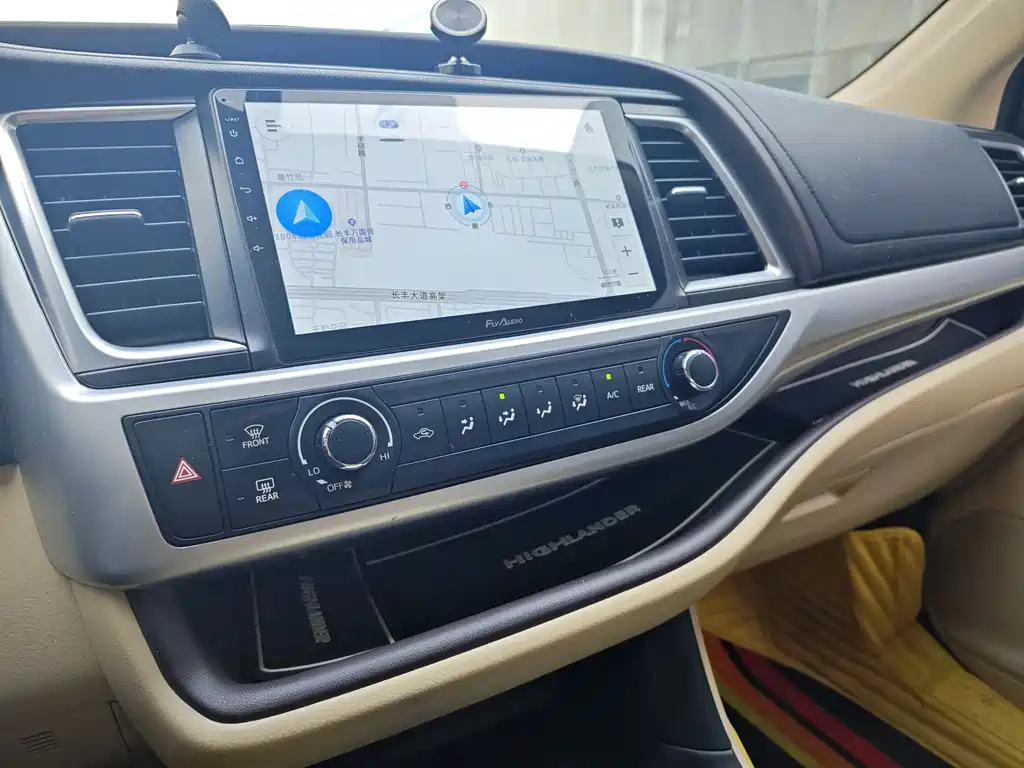 TOYOTA HIGHLANDER 2020