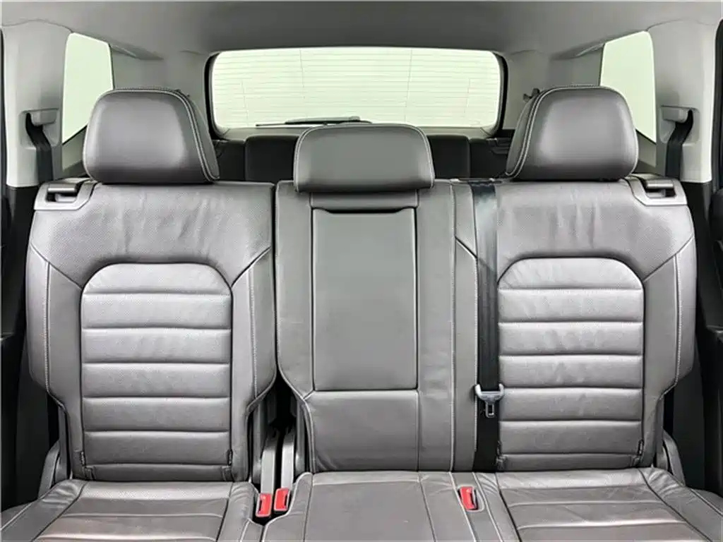 VOLKSWAGEN TOURAN 2020