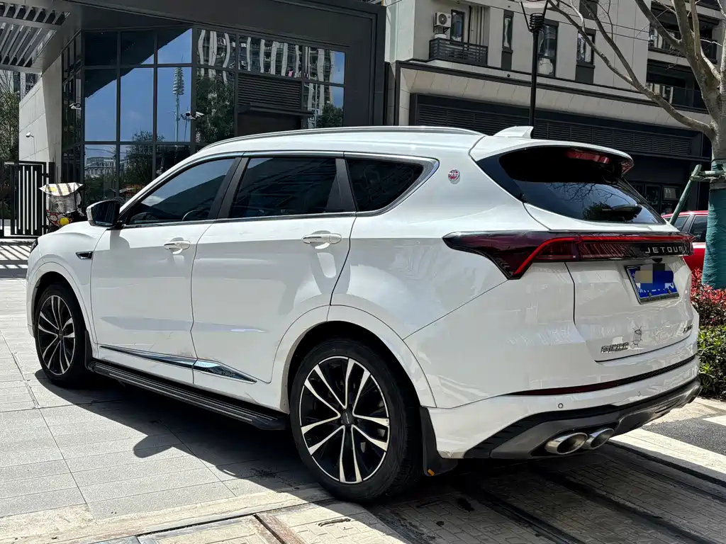 JETOUR X70 PLUS 2022