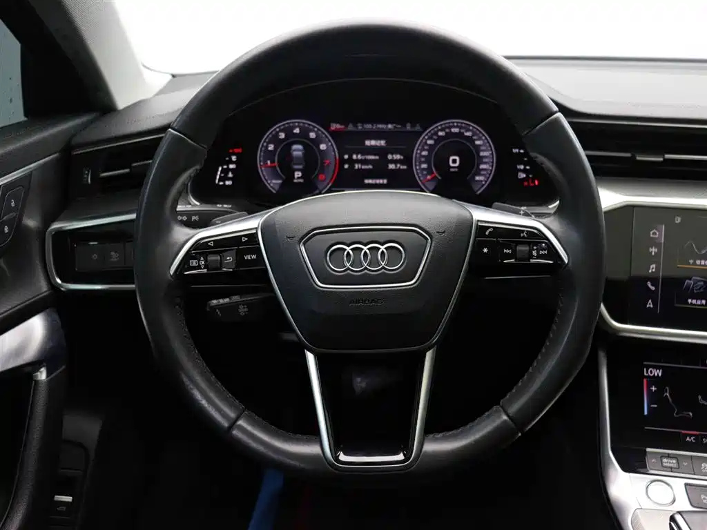AUDI A6L 2020