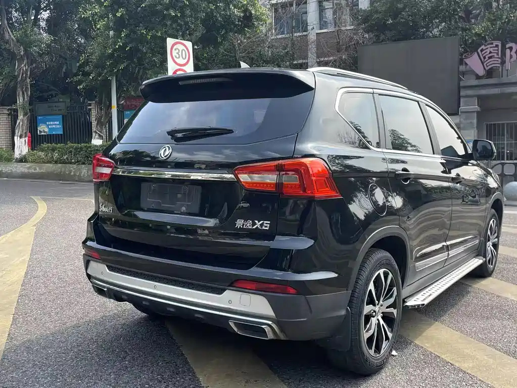DONGFENG JOYEAR X5 2017