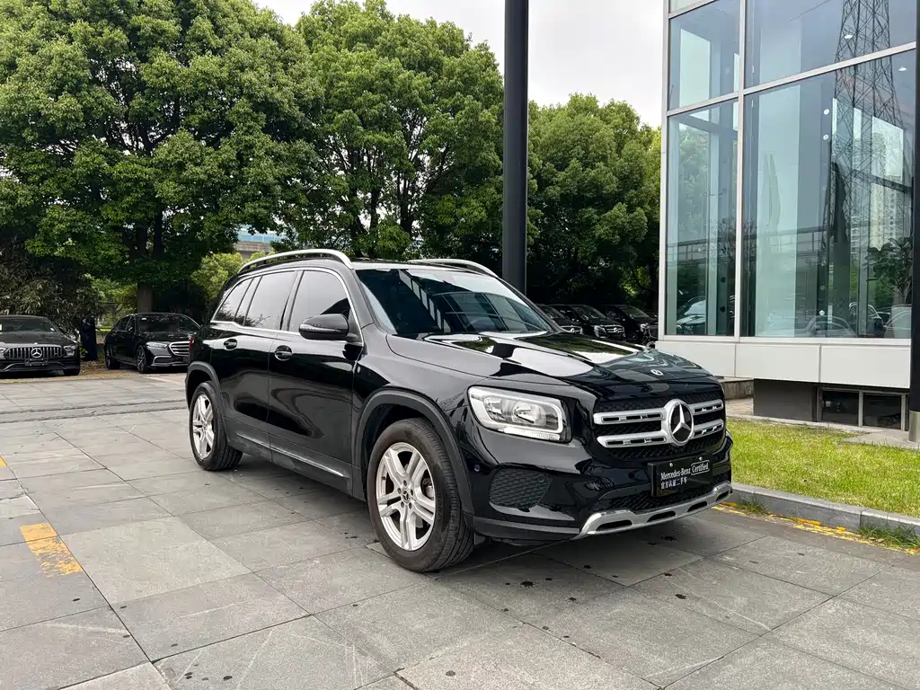 MERCEDES BENZ GLB 2022