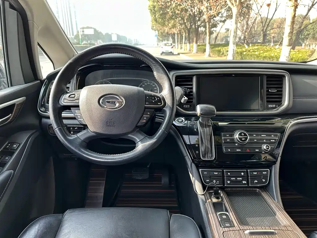 TRUMPCHI M8 2019