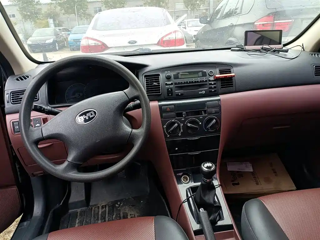 BYD F3 2012