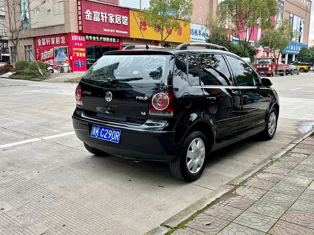 VOLKSWAGEN POLO 2009