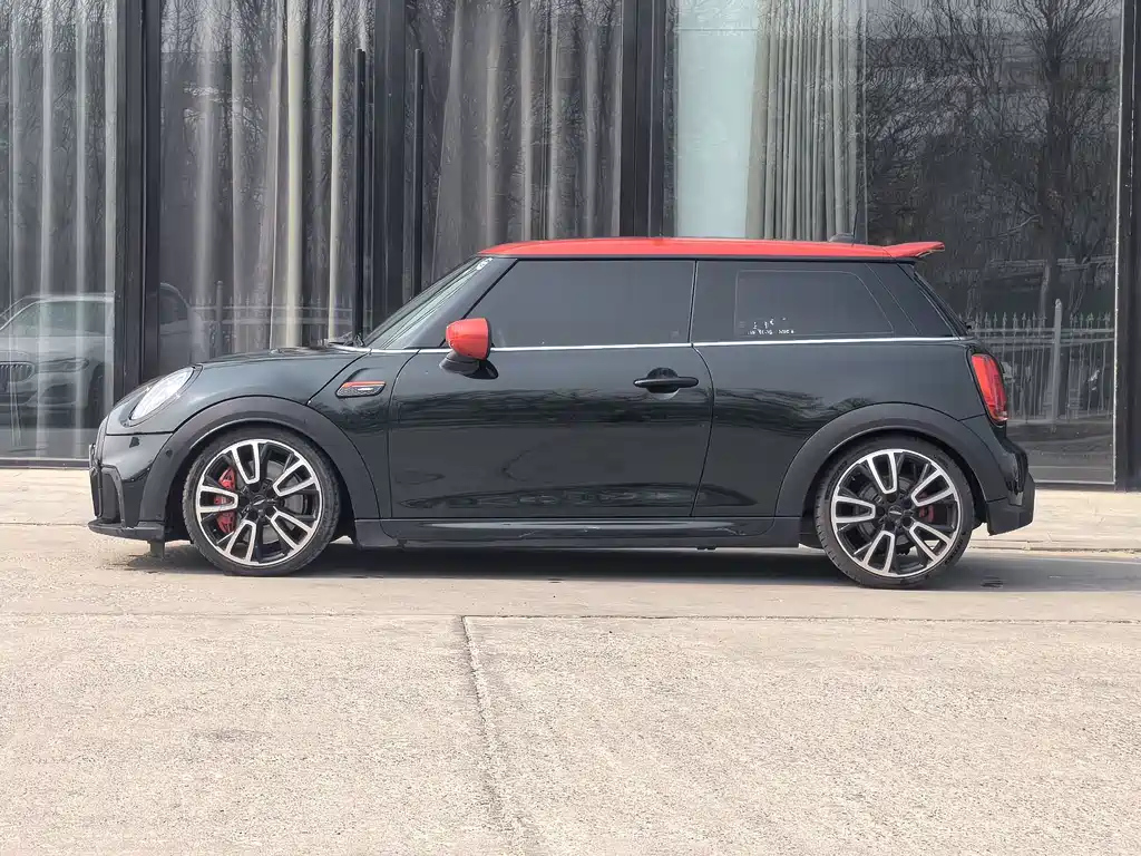 MINI JCW 2021