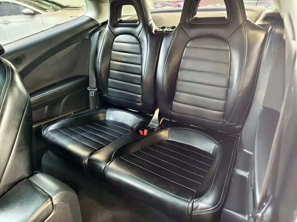 VOLKSWAGEN SCIROCCO 2012