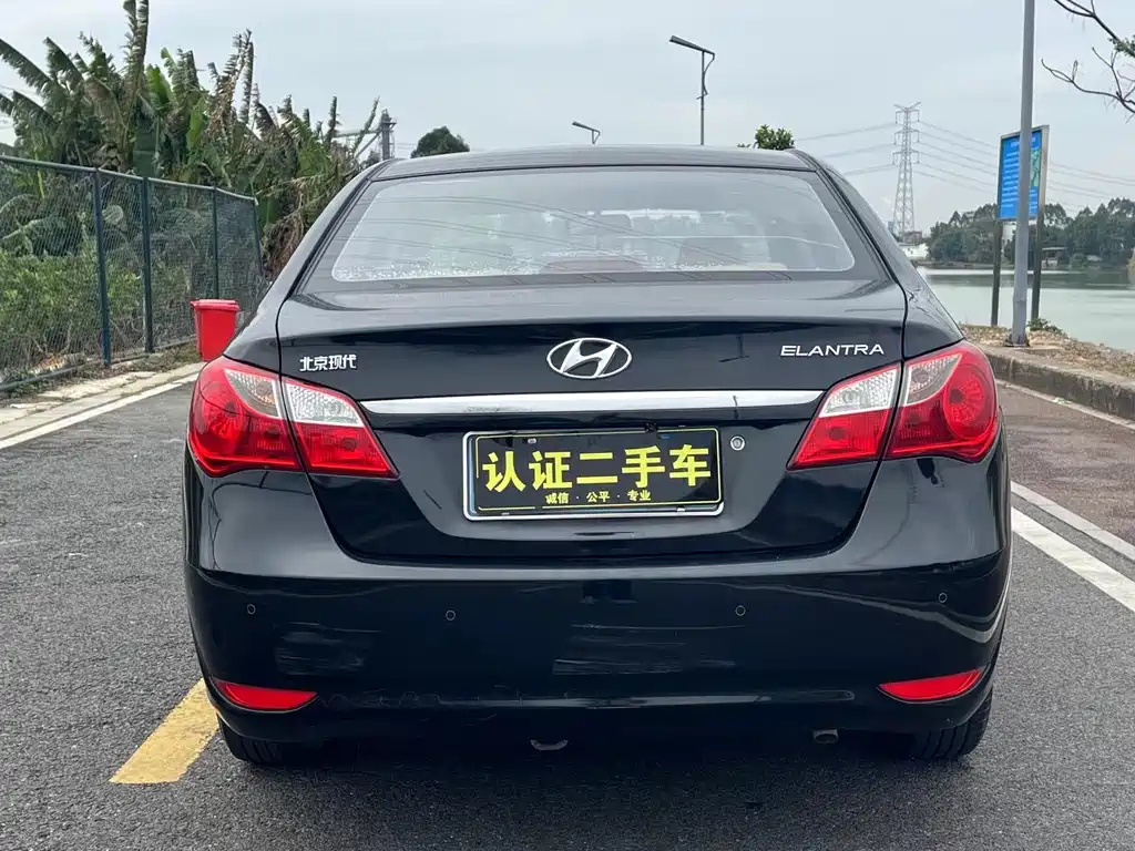 HYUNDAI CELESTA 2013