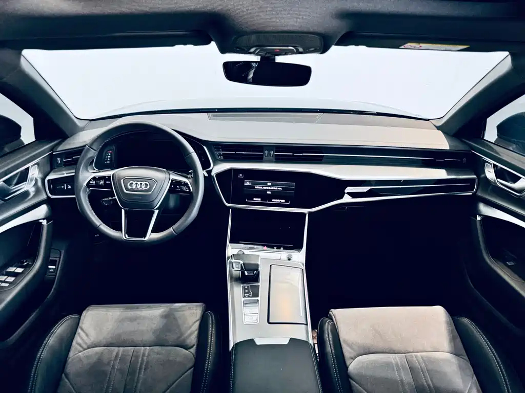 AUDI A6L 2023