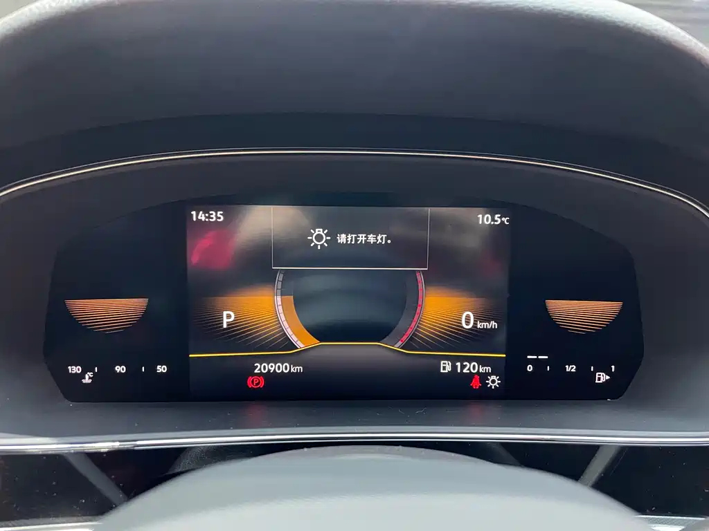 VOLKSWAGEN PASSAT 2022