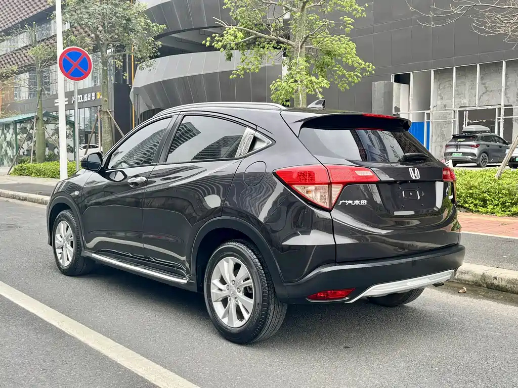 HONDA VEZEL 2017