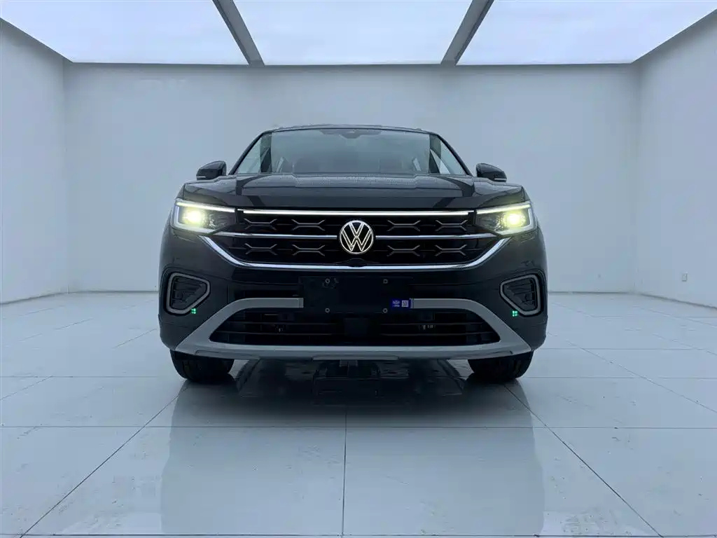 VOLKSWAGEN TAYRON 2024