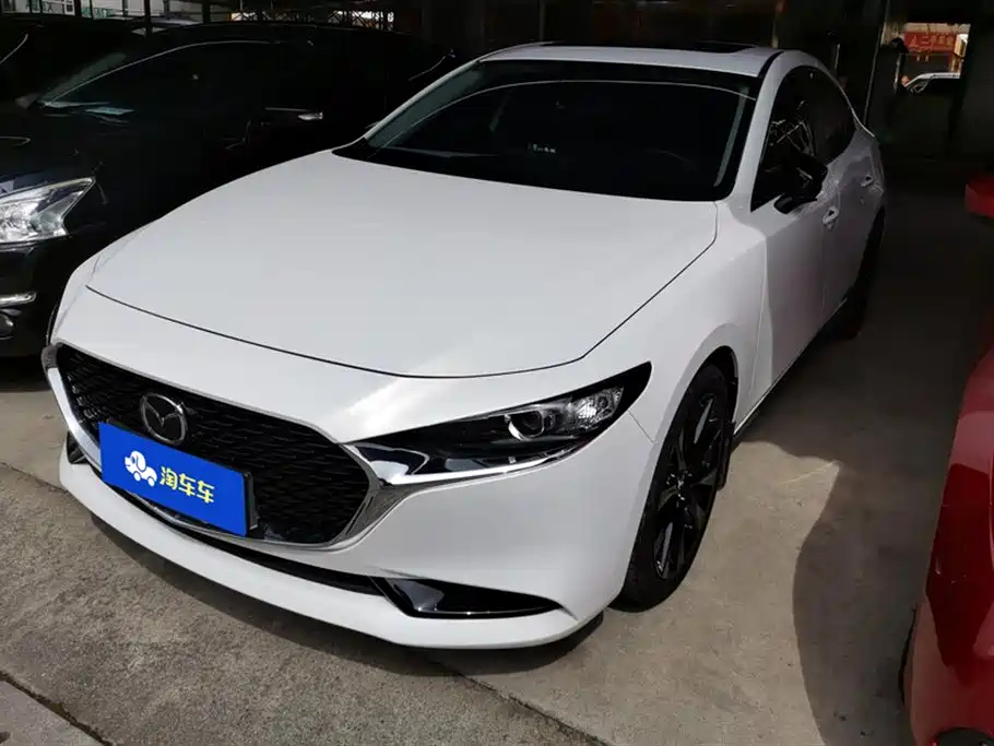 MAZDA 3 AXELA 2022