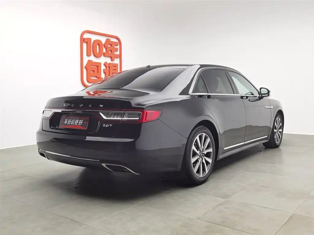 LINCOLN CONTINENTAL 2018