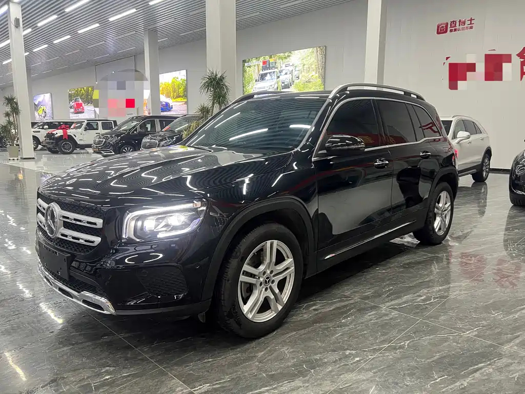MERCEDES BENZ GLB 2023