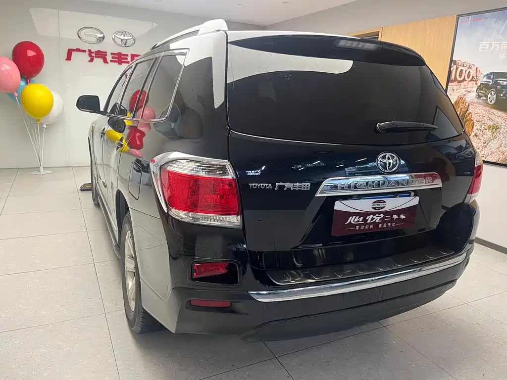 TOYOTA HIGHLANDER 2014