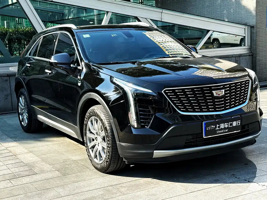 CADILLAC XT4 2021