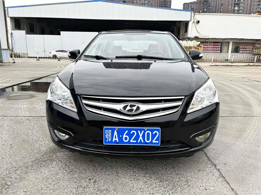 HYUNDAI CELESTA 2009