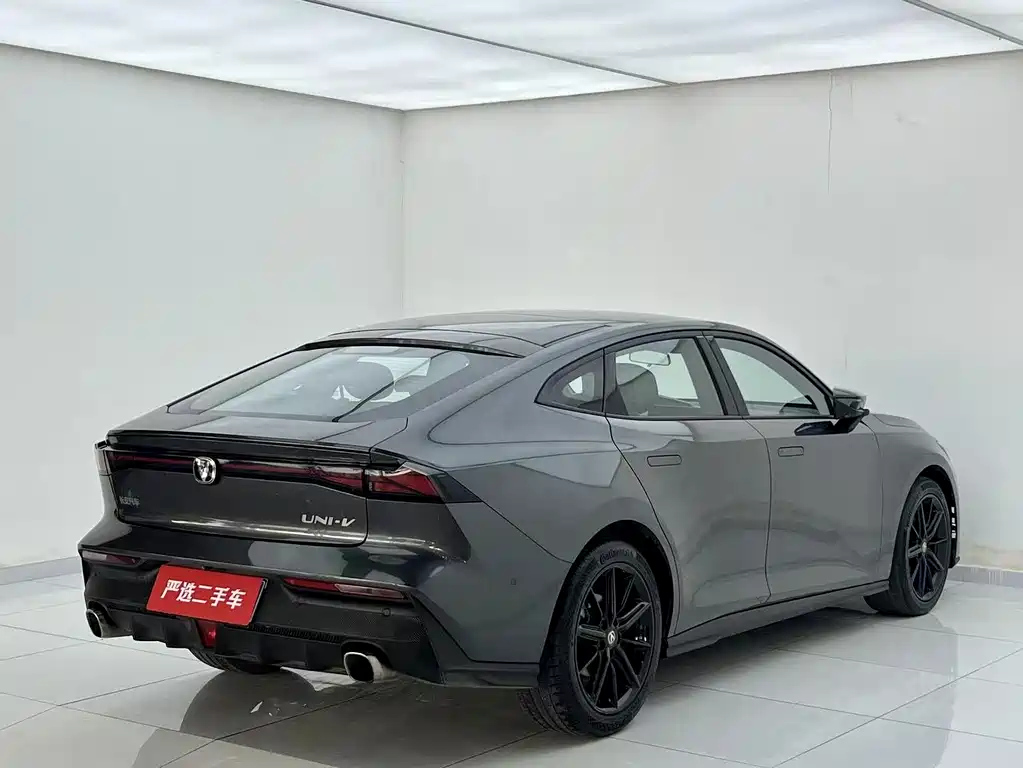 CHANGAN UNI-V 2022