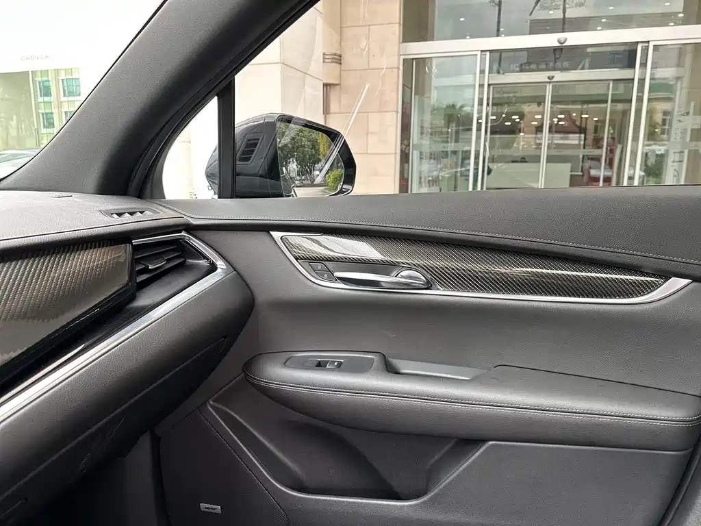 CADILLAC XT6 2020