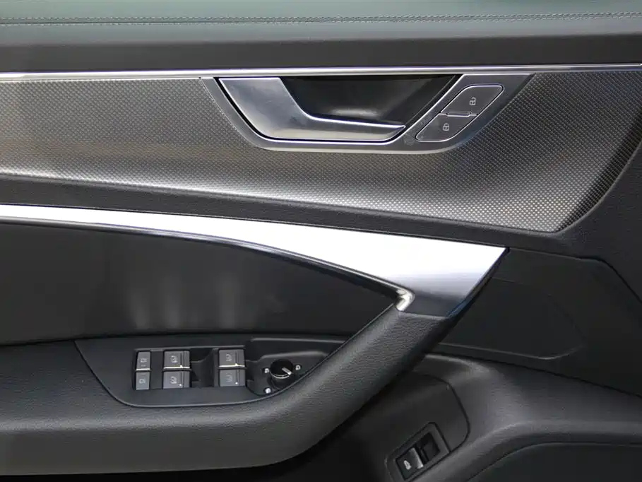 AUDI A6L 2024