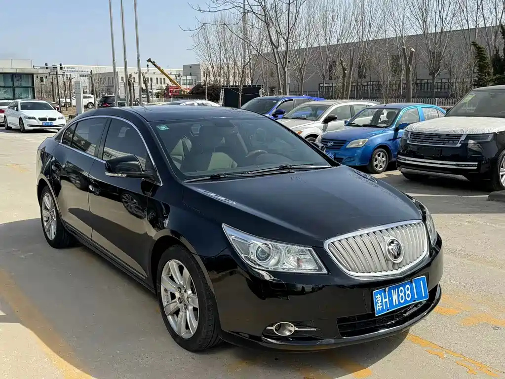 BUICK LACROSSE 2013
