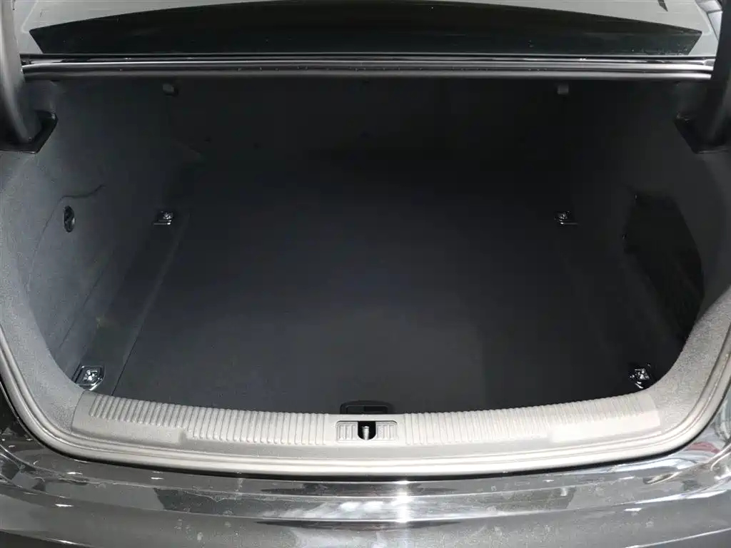 AUDI A6L 2018