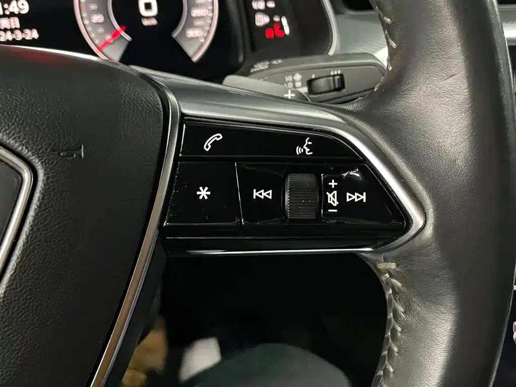 AUDI A6L 2021