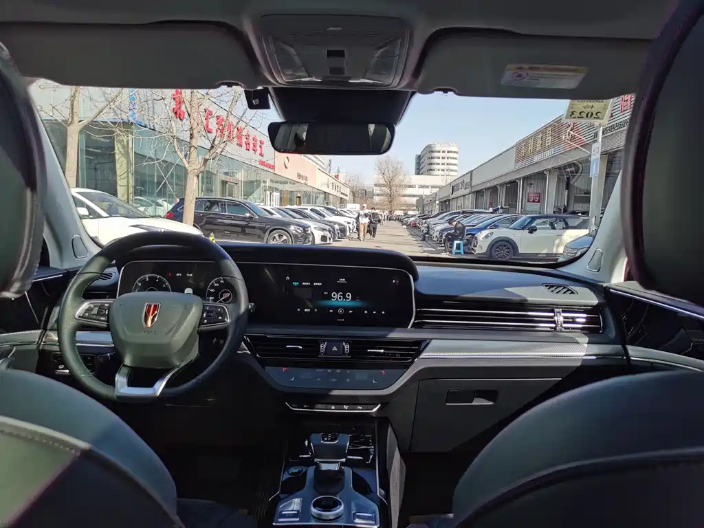 HONGQI HS5 2021