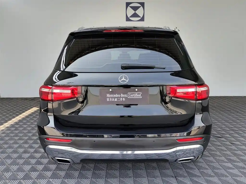MERCEDES BENZ GLB 2021