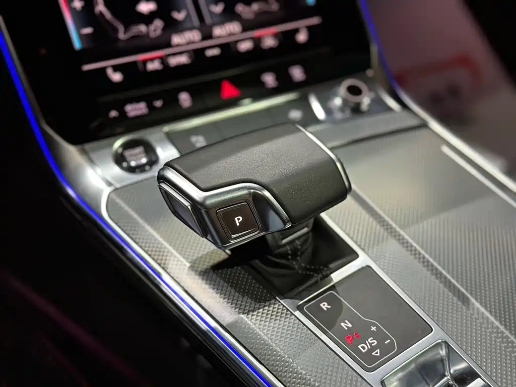 AUDI A6L 2022