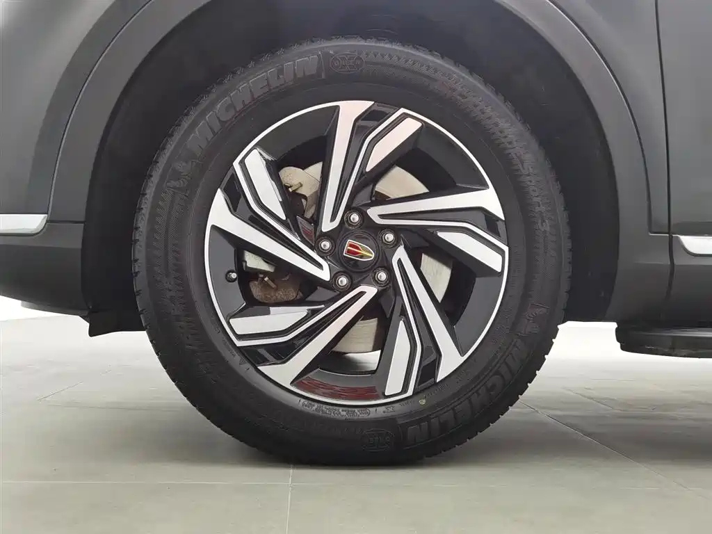 HONGQI HS5 2022