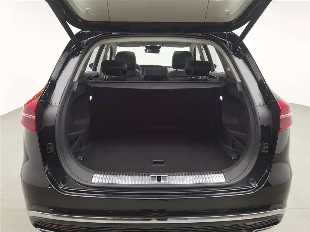 HONGQI HS5 2022