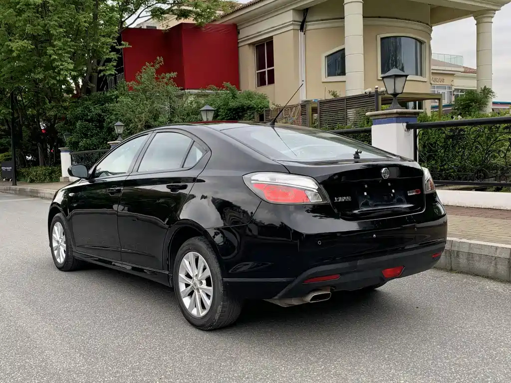 MG MG6 2011