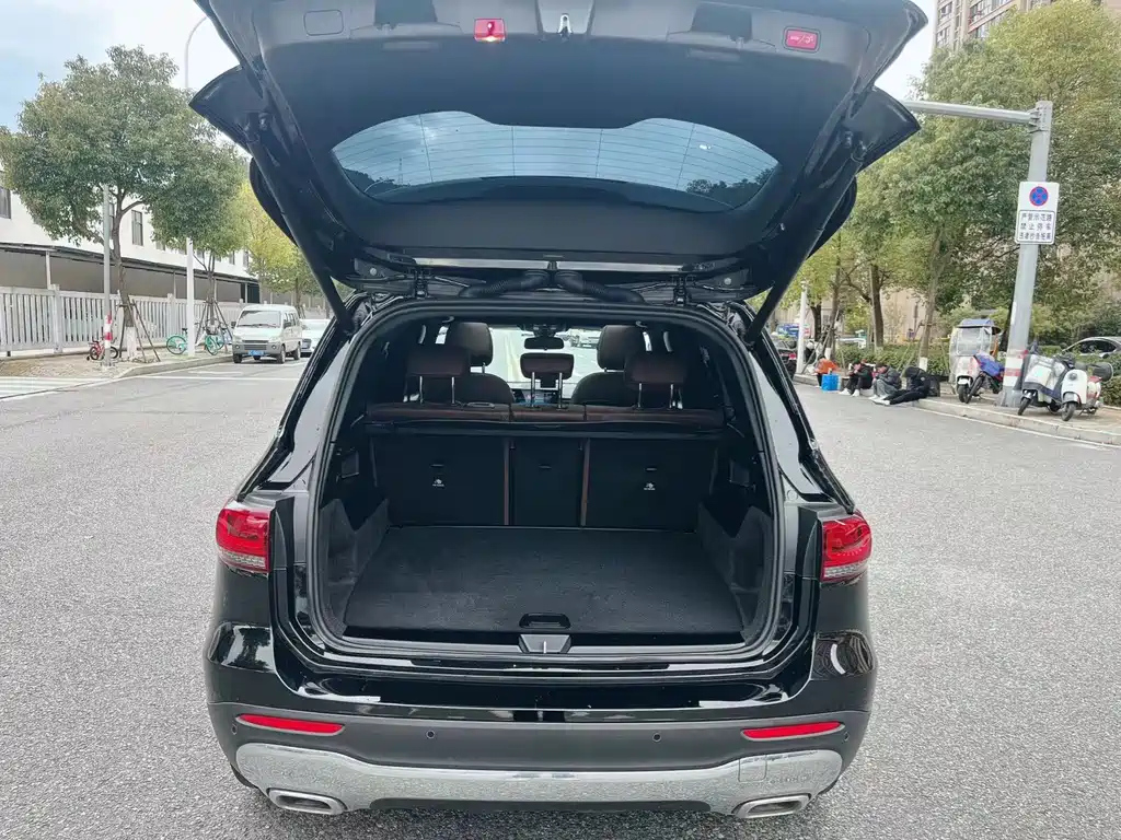 MERCEDES BENZ GLB 2022