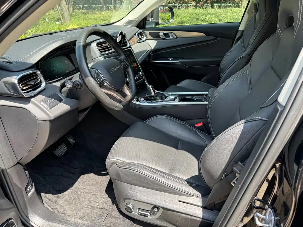 LYNK&CO 01 2019