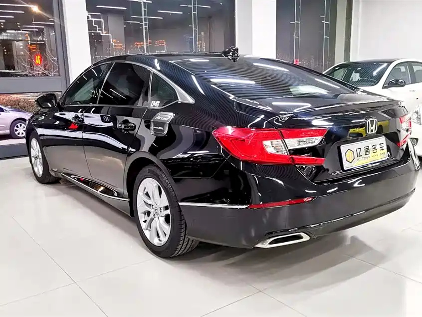 HONDA ACCORD 2021