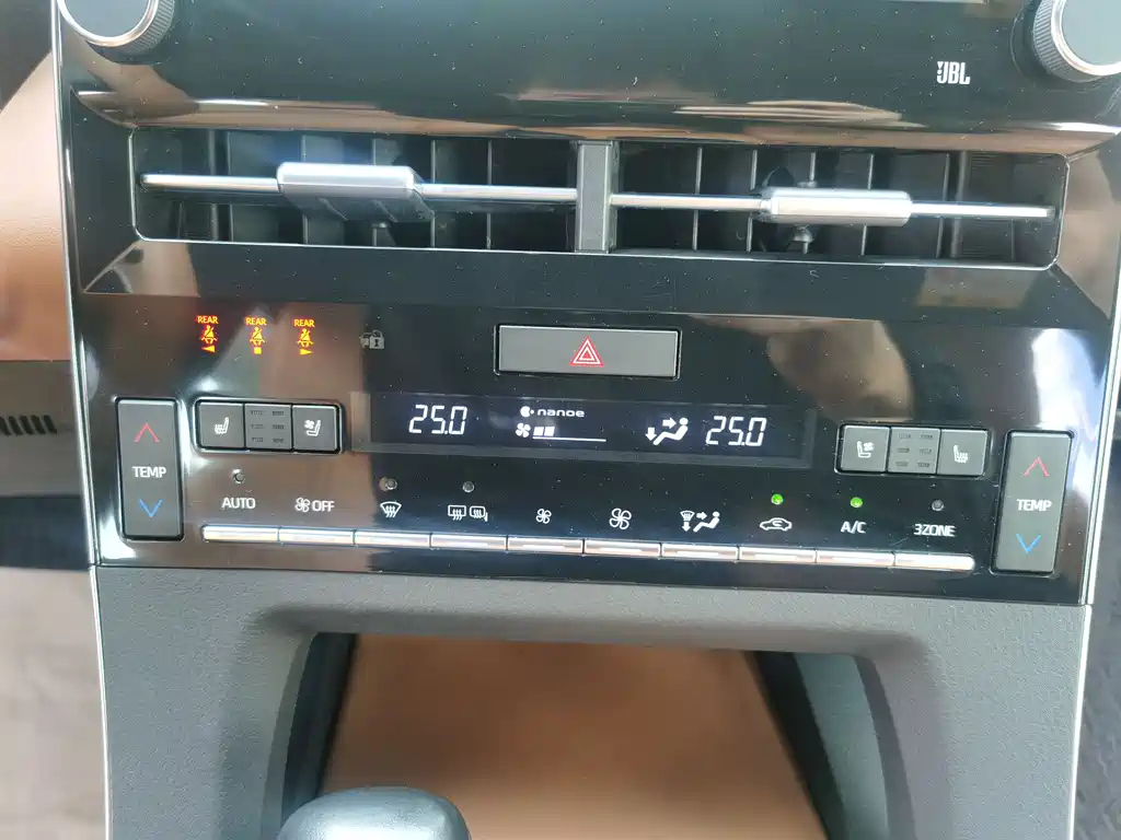 TOYOTA AVALON 2019