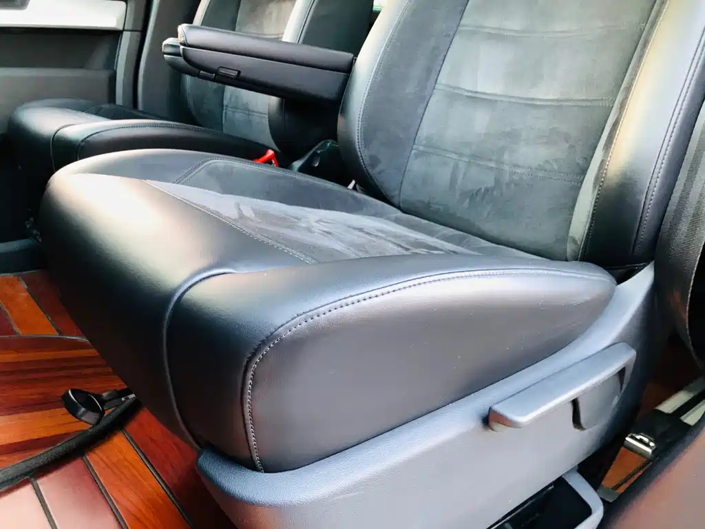 VOLKSWAGEN MULTIVAN 2018