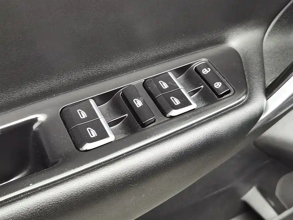 GEELY AUTO BOYUE 2019