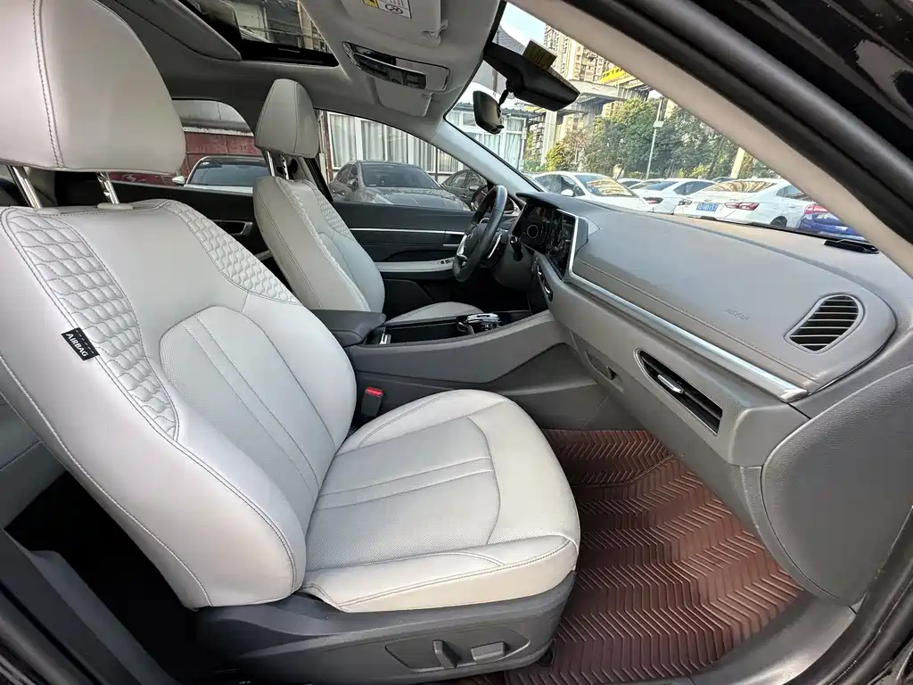 HYUNDAI SONATA 2022