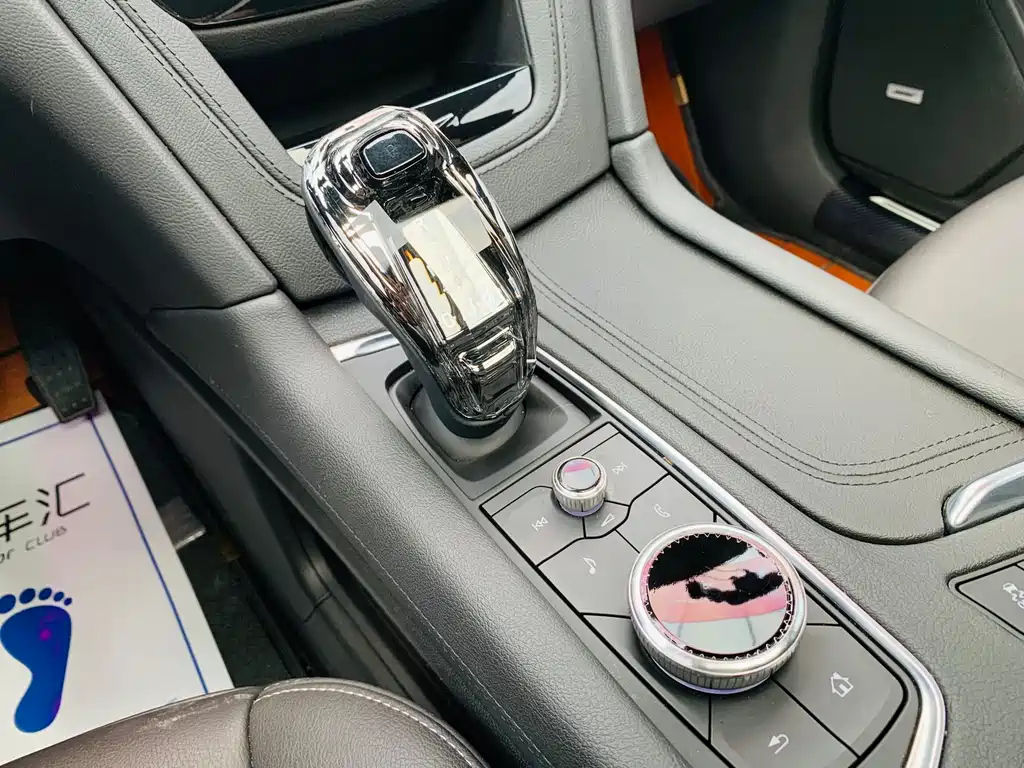 CADILLAC XT6 2020