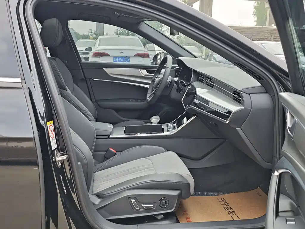 AUDI A6L 2024