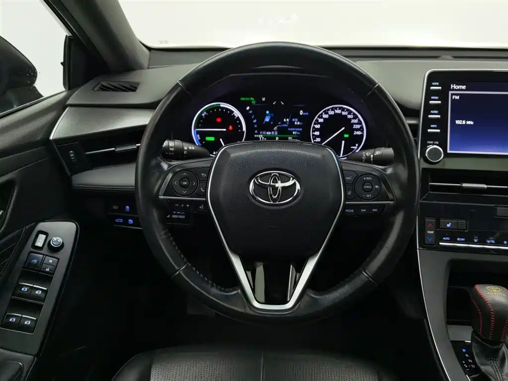 TOYOTA AVALON 2019