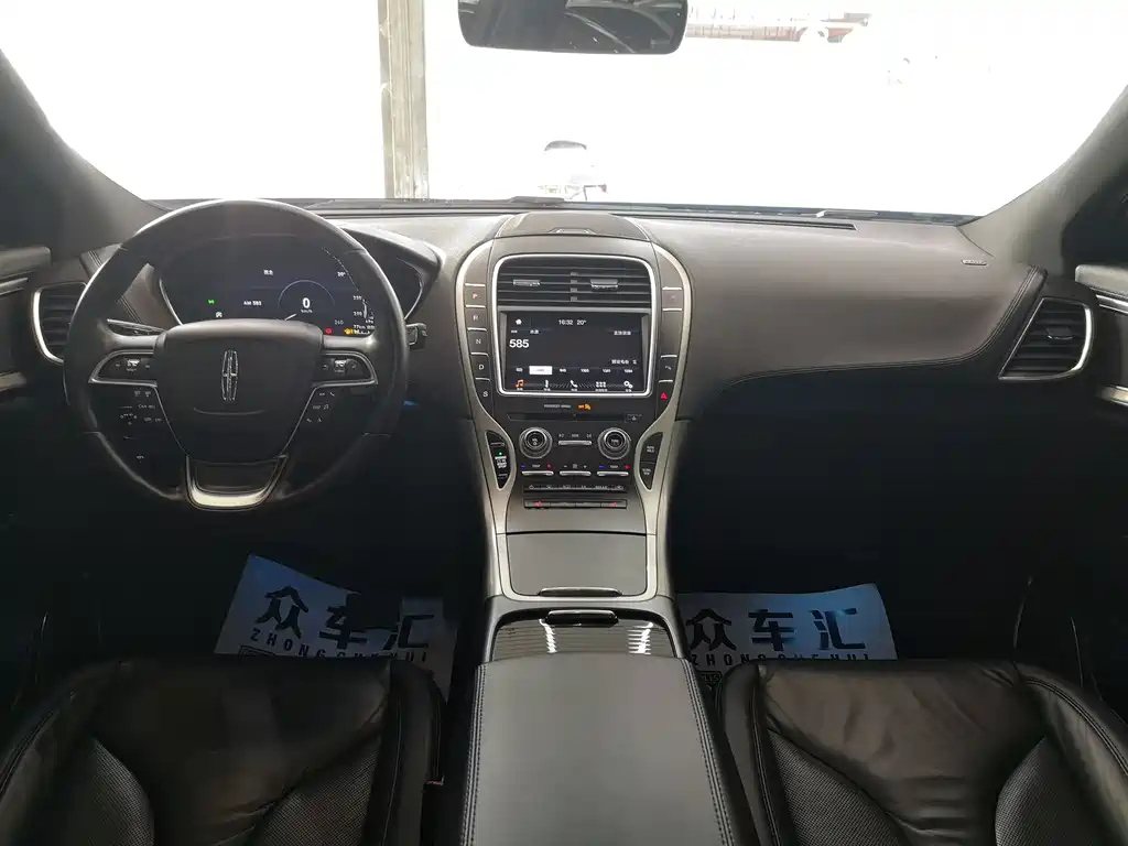 LINCOLN NAVIGATOR IMPORT 2019